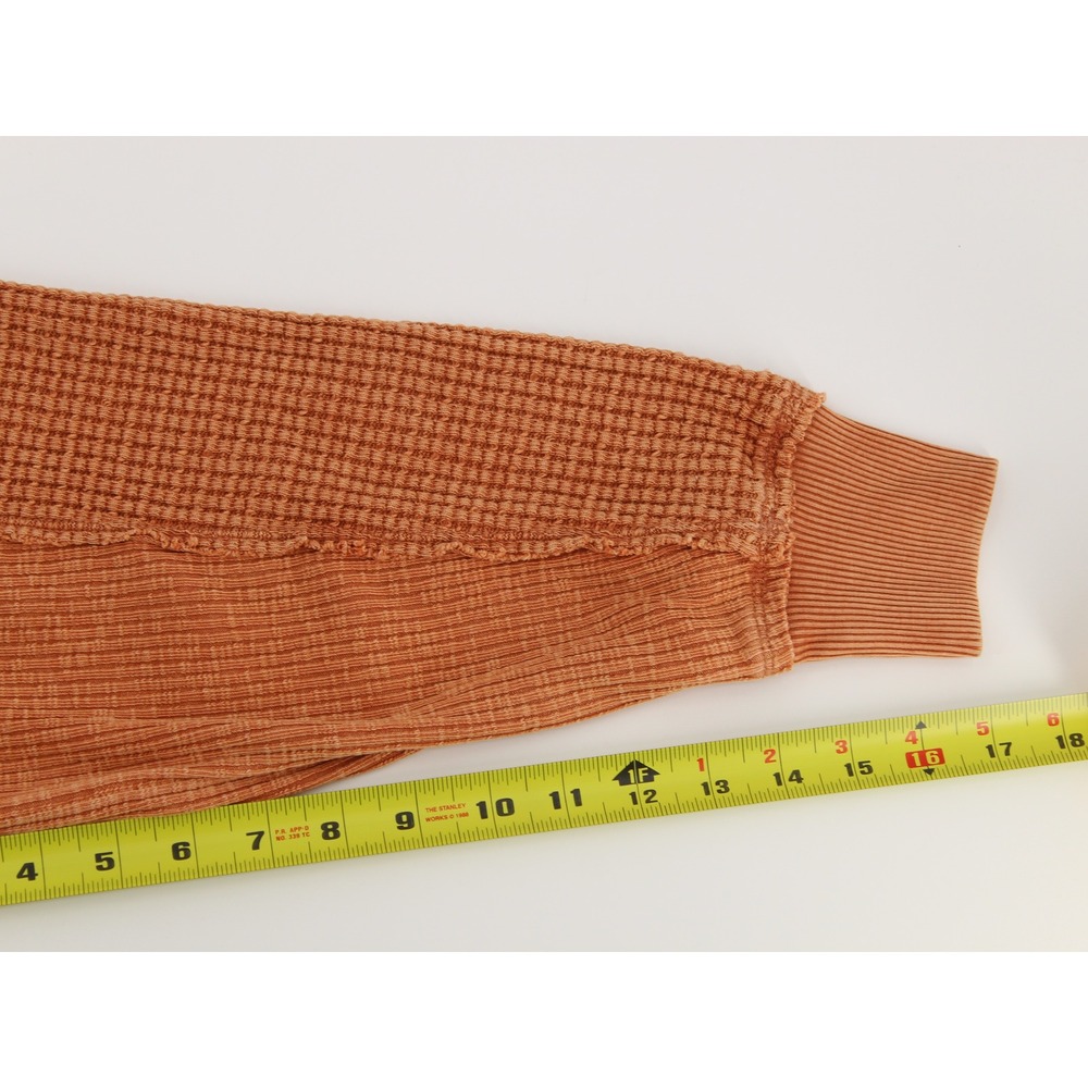 American Eagle Thermal Top This Feels Seriously Lived-In XS Terracotta NEW NWT - Picture 10 of 13